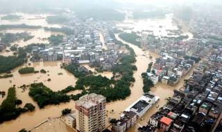 广东的强降雨还在继续 广东的强降雨还在继续